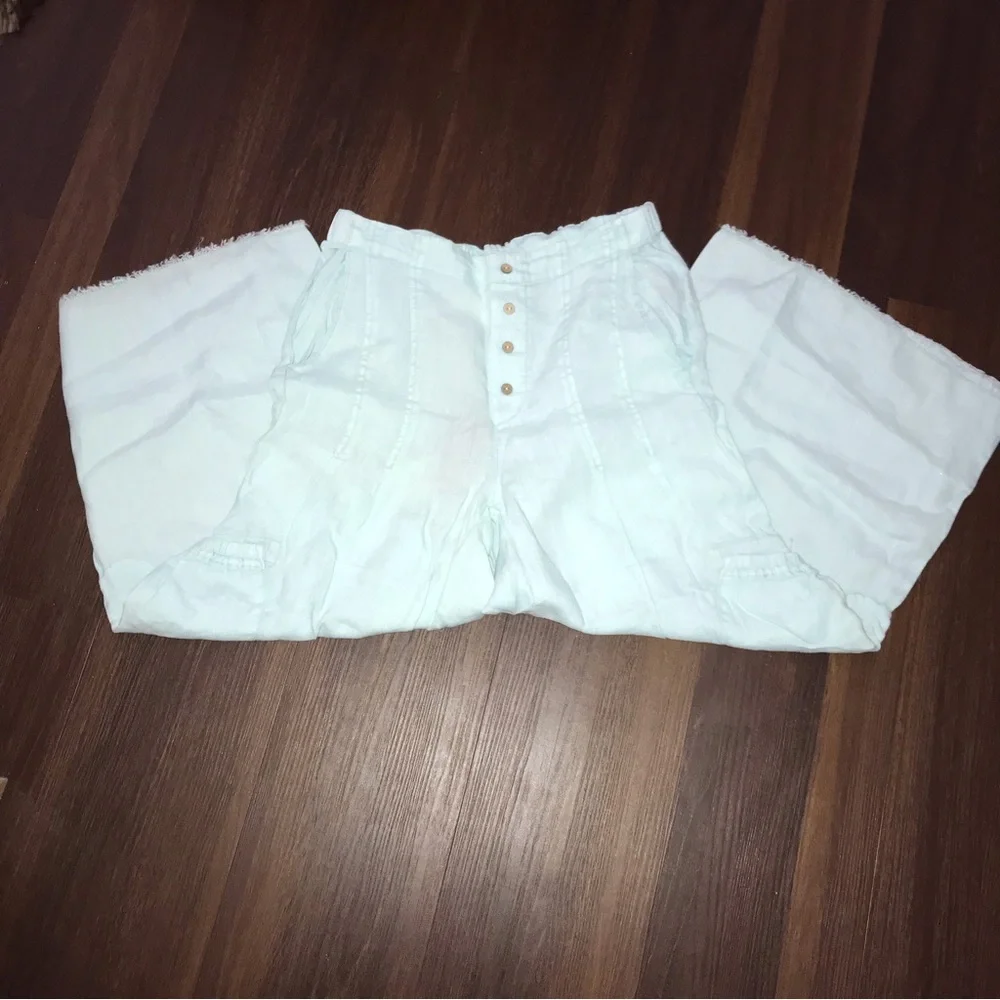 XCVI Raw Hem Linen Cargo Pocket Cropped Pants NWT - Picture 3 of 10